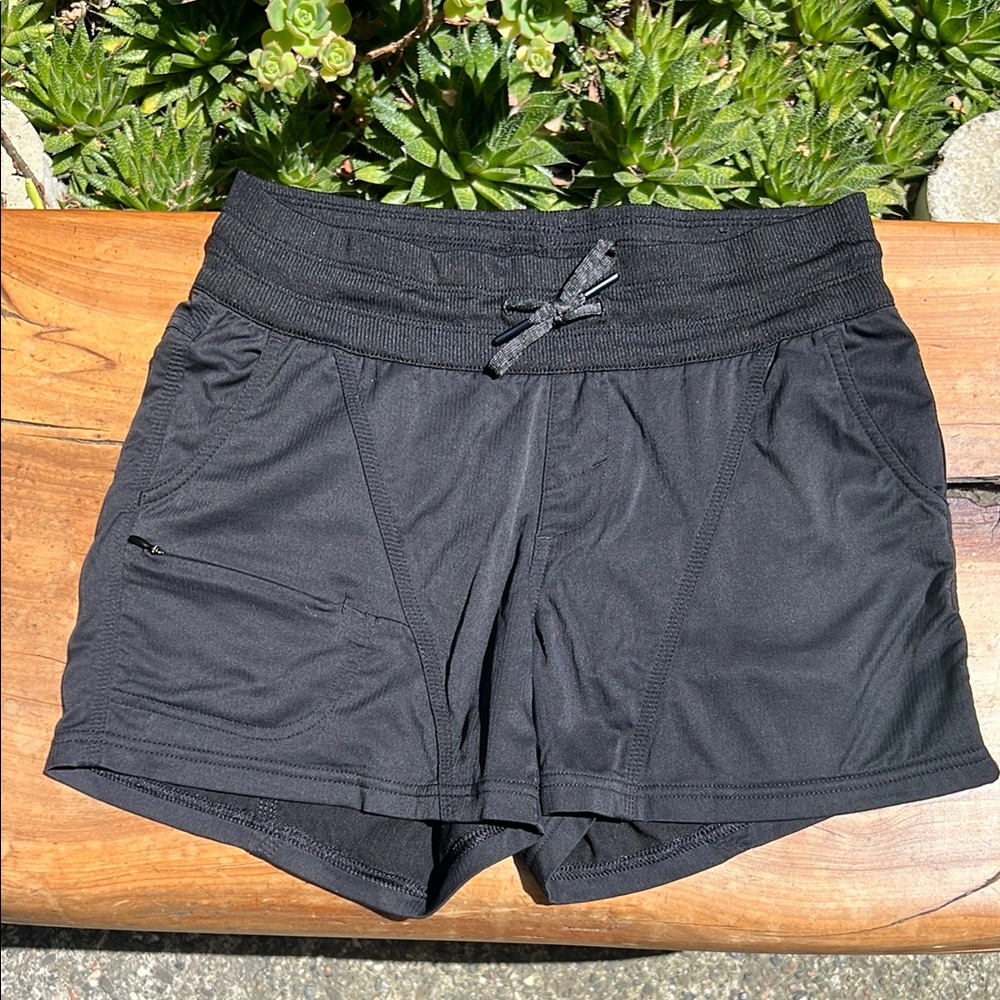 The North Face Women's Black Aphrodite Hiking Shorts S